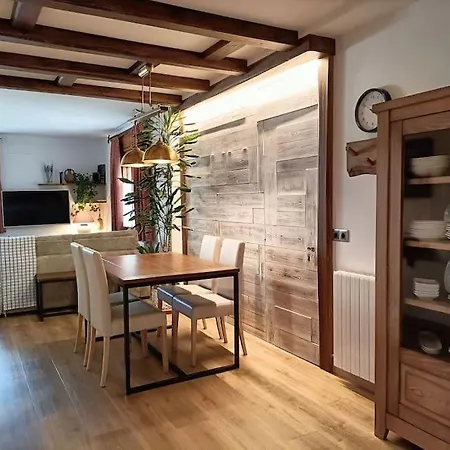Espectacular Y Acogedor Apartamento Con Todas Las Comodidades Biescas  Buitenkant foto